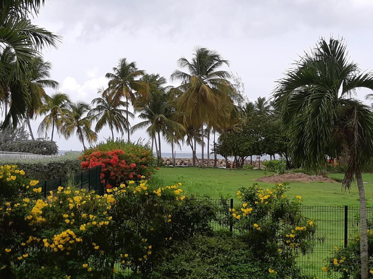 Bonheur A La Residence Savane Le Gosier  Exterior photo